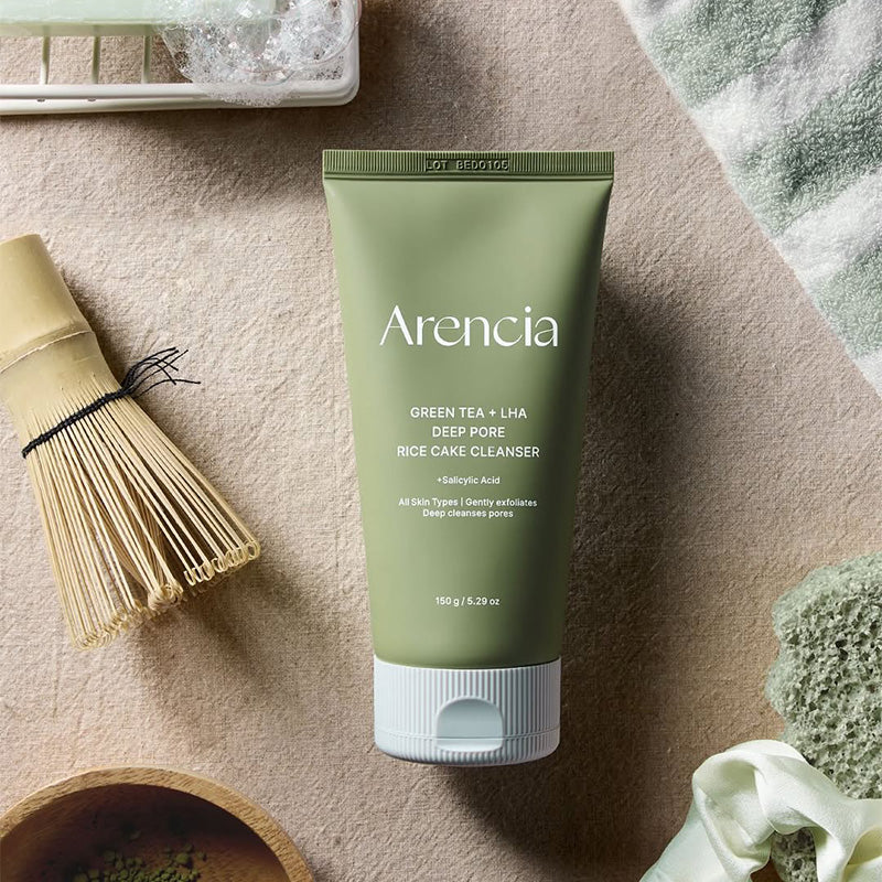 Green Tea + LHA Deep Pore Rice Cake Cleanser - Image 4
