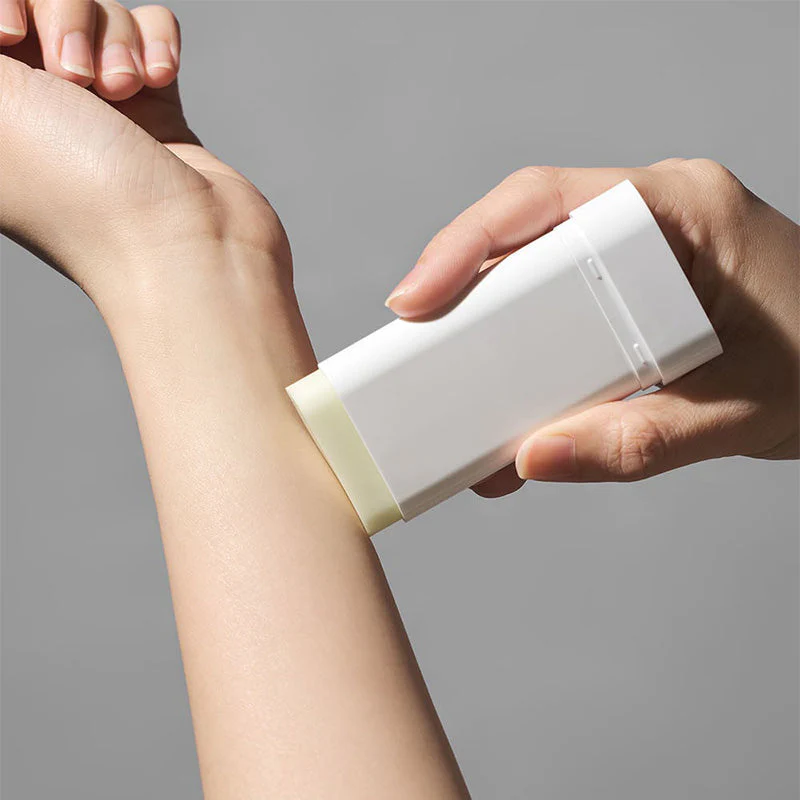 Airy Velvet Sun Stick - Image 2
